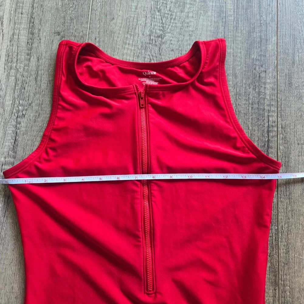 Quince Red High Neck Front Zip One Piece Swimsuit Womens Medium ATG001